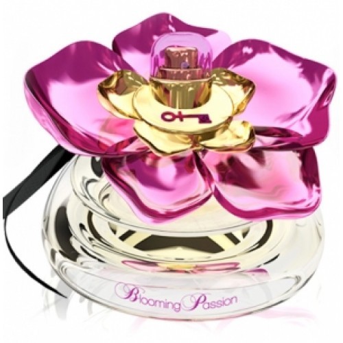 Penthouse Blooming Passion